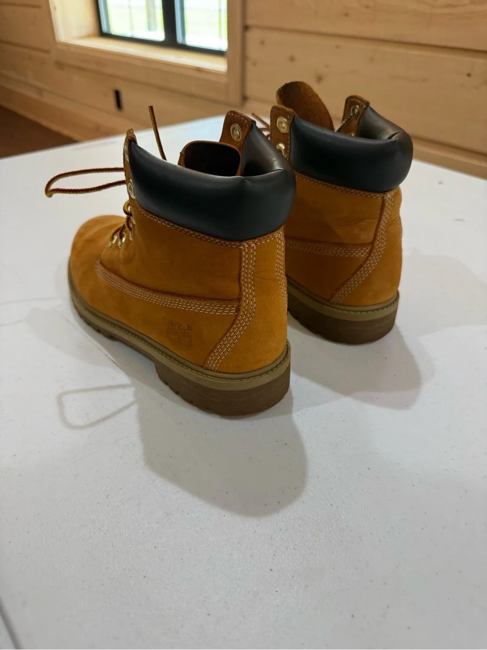Timberland Wheat Nubuck 6-Inch Lace-Up Work Boots Size 5.5